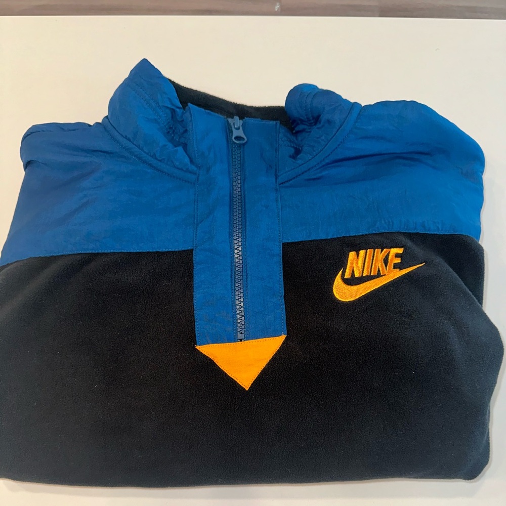 Nike Quarter Zip Pullover